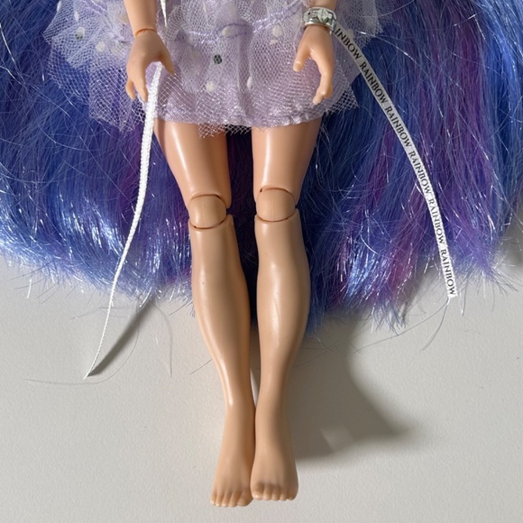 Rainbow High Series 1 Violet Willow Doll Purple 11" (13E) - Picture 4 of 7